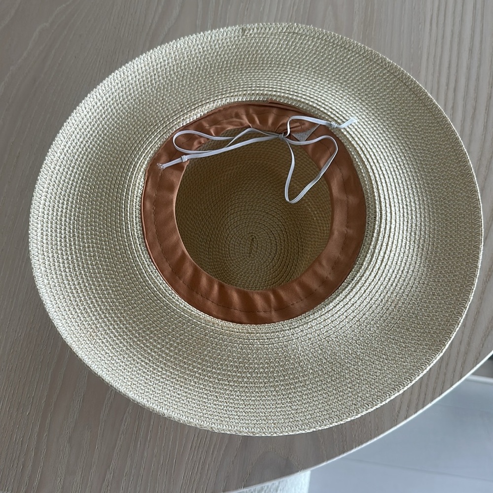 NWOT Beaded Straw Hat - Cream. One size fits all with drawstring - Picture 3 of 3